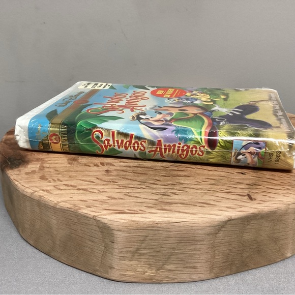 New & Sealed - Walt Disney - Saludos Amigos - Gold Collection VHS - Vintage Rare - Picture 4 of 9
